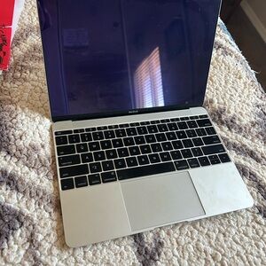 Apple MacBook with Silver Finish